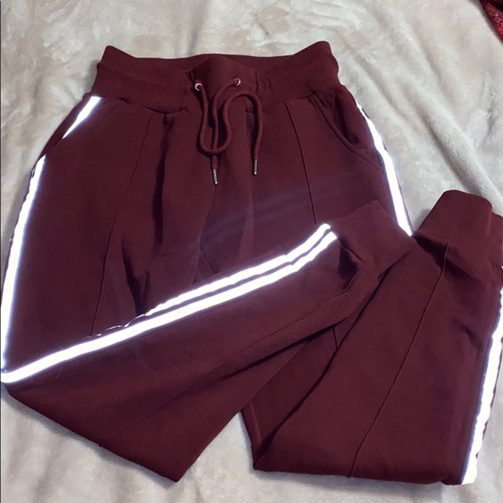 Rare Buffbunny Joggers sz M